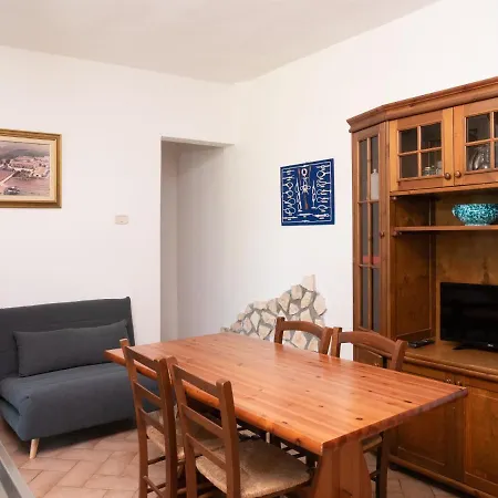 Al Girasole Farm stay *